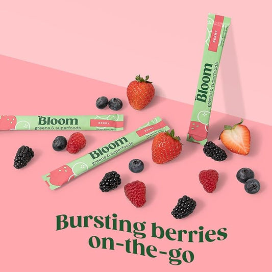 Bloom Nutrition Superfood Greens Powder Stick Packs, Digestive Enzymes with Probiotics and Prebiotics, Gut Health, Bloating Relief for Women, Chlorella, Green Juice Mix, 15 SVG, Berry